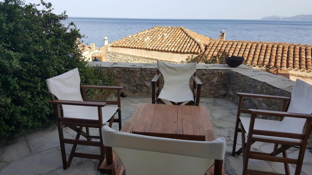 Athina Guesthouse Monemvasía Zewnętrze zdjęcie