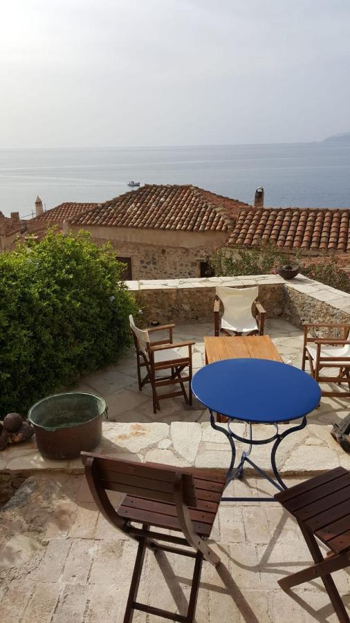 Athina Guesthouse Monemvasía Zewnętrze zdjęcie
