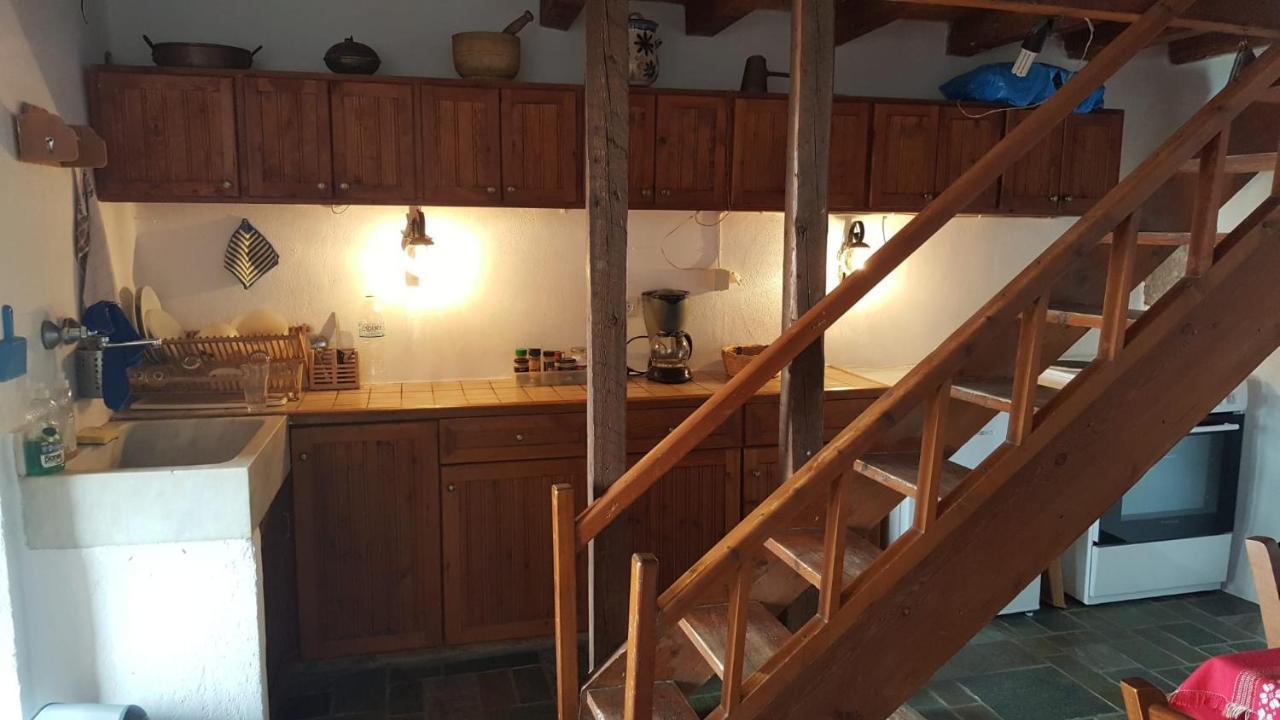 Athina Guesthouse Monemvasía Zewnętrze zdjęcie